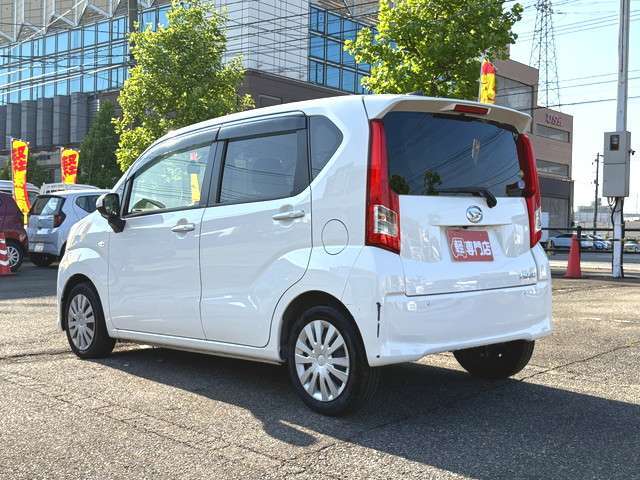 【保険】自動車保険のスペシャリストがお客様の立場になってお客様に最適な自動車保険のご提案や万が一の時の事故対応にあたりますので、ご安心ください。