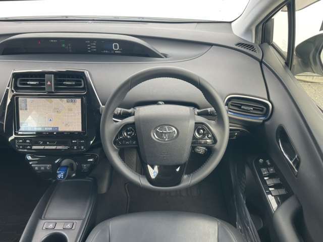 【買得】【安心】当社はユーザー買取ないしは、お預り（委託）しての販売経路を取っております。従来のオークション仕入れによる大幅な流通のコストが掛かりません！しかも前オーナー履歴を把握しているので安心