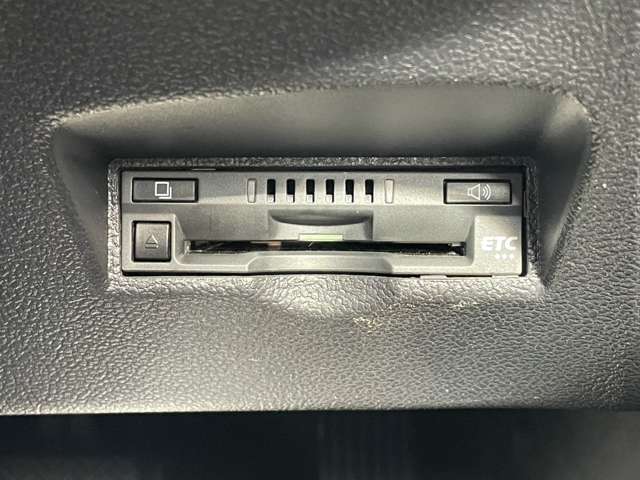 ☆心配されるエンジンやミッション、その他各機関部分作動確認済みです！事前にご連絡のうえご来店をお願い致します♪ぜひお客様の目と耳と肌でこのお車をお確かめください♪