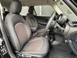 店舗にて現車の確認もいただけますので、お電話で在庫のご確認の上是非ご来店くださいませ！