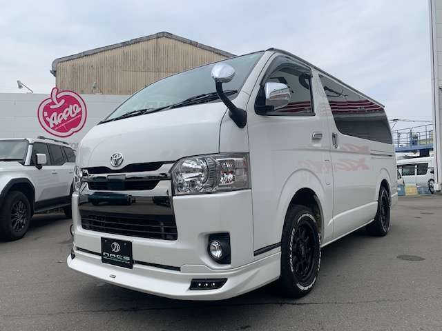 陸運支局指定の指定工場にて法定点検整備を行なってからお車の引渡しをさせていただきます。12ヶ月及び24ヶ月点検記録簿も発行させていただきます。