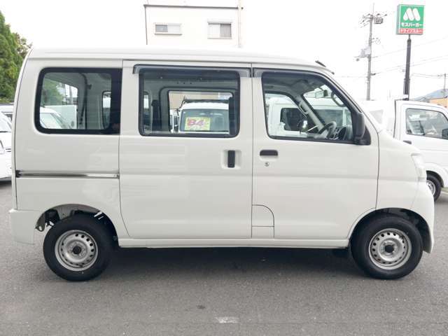 お客様のお気持ち・・・良い車を安く買いたい！その気持ち当店も一緒です！全国から品質、価格とっておきの商品を仕入れ、お客様にご満足頂ける商品ラインナップを心掛けています。