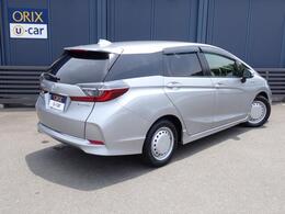 リヤビューの画像になります。オリックス認定中古車には、ご購入後も安心してお乗りいただくために、独自の「オリックス認定中古車保証」をお付けしています。