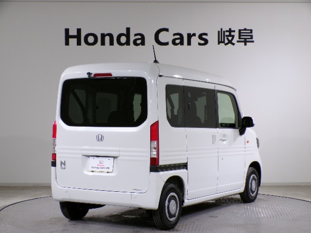 【点検整備】ご納車時には納車点検実施いたします。指定交換部品（エンジンオイル、オイルエレメント、ワイパーゴム）新品交換致します。その他必要交換部品は点検時交換致します。