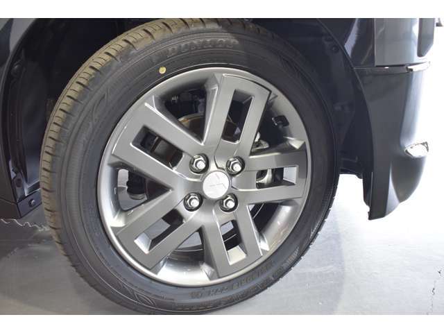 純正15インチアルミホイール＋165/60R15（DUNLOP製エナセーブEC300＋）タイヤ装着※残り溝：フロント7mm・リヤ8mm