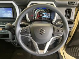 【スズキセーフティサポート装着車】デュアルカメラブレーキサポート・前後誤発進抑制・車線逸脱警報・ハイビームアシスト・先行車発進告知機能をセットで装備。予防安全技術が快適なドライブをアシストします。