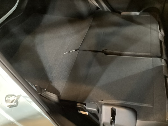 指定工場併設で末永く品質を保ちます。12ヶ月点検や車検はもちろんのこと、国家資格整備士によるお車のアドバイスも致します。