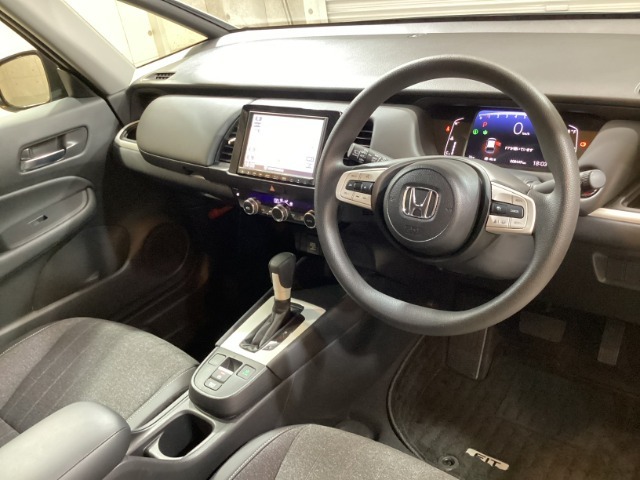 弊社では、お客様の安心・快適なカーライフの為に、ご契約前に現車を確認して頂いております。