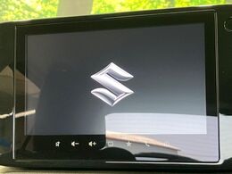 【純正9インチナビ】人気の純正ナビを装備。オーディオ機能も充実しており、Bluetooth接続すればお持ちのスマホやMP3プレイヤーの音楽を再生可能！毎日の運転がさらに楽しくなります！！
