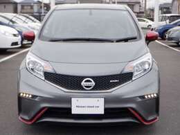 内外装およびエンジンル-ムなど専用クリ-ニング致します。車両クリ-ニングのプロが施工致しますので！高品質な1台に蘇りますよ♪（全在庫無料施工）