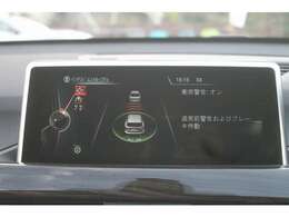 衝突軽減ブレーキや、車線逸脱警告などインテリジェントセーフティ装備。