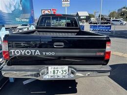 純正リアゲート・絶版デカール