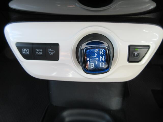 シフトも操作しやすく快適なドライブを楽しんでいただけます！