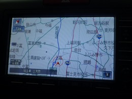 純正HDDナビ装備！ラジオやCDはもちろん、デジタルTV、DVDビデオ、サウンドコンテナ、USBなど様々な音楽メディアを再生可能！