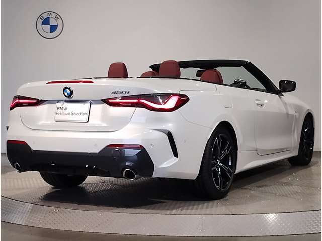 BMWのお車は、“駆け抜ける歓び”を体現しております。走行の安定性とコーナリングの良さを追求し、思い通りにハンドルの操作可能です。