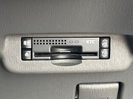 【ETC】高速道路の料金所をストレスなく通過！話題のスポットやサービスエリアに多い「スマートIC」利用時は必須のアイテムです。当店でセットアップを実施、ご納車当日からすぐにご利用いただけます！