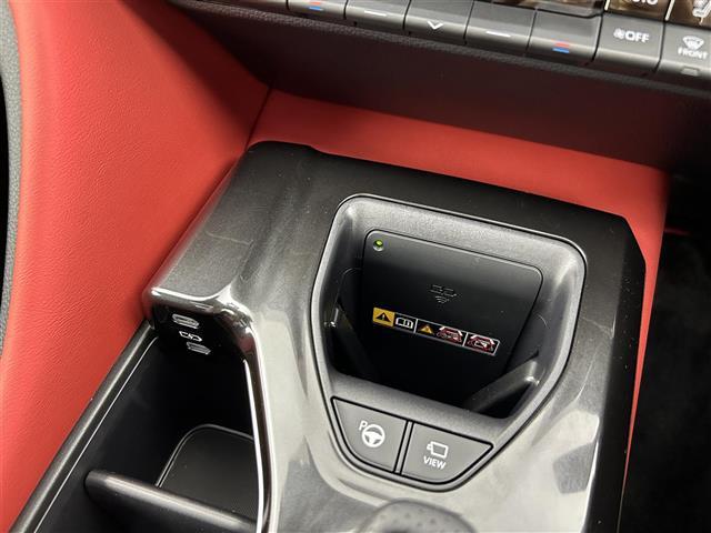 【運転席操作部】快適なドライブを楽しむための機能が装備されています！運転席から触れるので、使いやすいです！除菌プランいれていただくと、さらに清潔で安心していただけます！