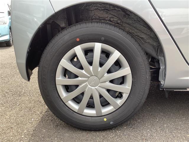 ご納車前には、お車の整備を実施し、ご納車させて頂いております。整備内容は、車両によって異なりますので、お気軽にお尋ねください。