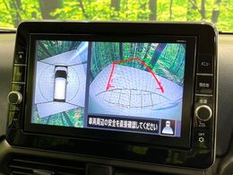 【アラウンドビューモニター】専用のカメラにより、上から見下ろしたような視点で360度クルマの周囲を確認することができます☆死角部分も確認しやすく、狭い場所での切り返しや駐車もスムーズに行えます。
