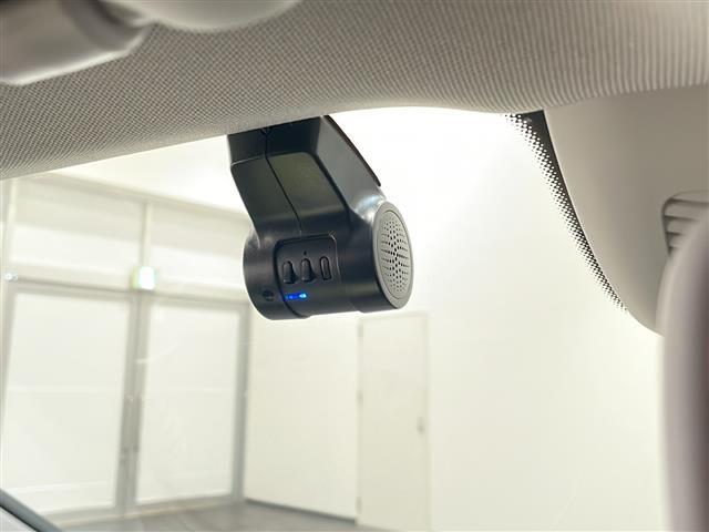 LIBERALAの全国在庫約2,400台※！その中から厳選したお車をご提案！お近くの店舗でのご納車可能！その品揃えと品質に驚くこと間違い無し！※2023年10月現在。売約済みの可能性もございます。