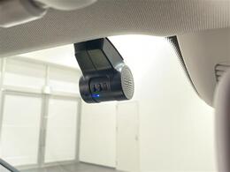 LIBERALAの全国在庫約2,400台※！その中から厳選したお車をご提案！お近くの店舗でのご納車可能！その品揃えと品質に驚くこと間違い無し！※2023年10月現在。売約済みの可能性もございます。