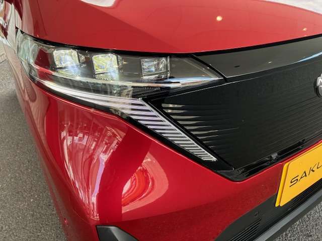 LEDヘッドライトです