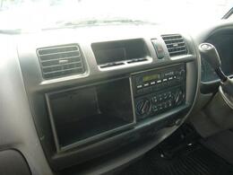 全車自社の指定工場にて点検整備して納車致します！丁寧な整備で【安心】もお届け致します！