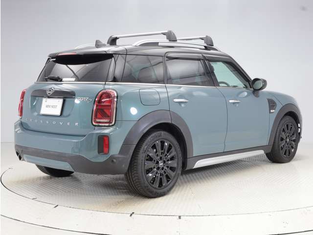 ♪頭金0円からのバリューローン(残価据置型)♪車両本体価格の一部を、据置価格として最終回のお支払いに設定。車両本体価格から据置分を差し引いた金額から月々を算出。通常のローンと比べ低く抑えることができます！