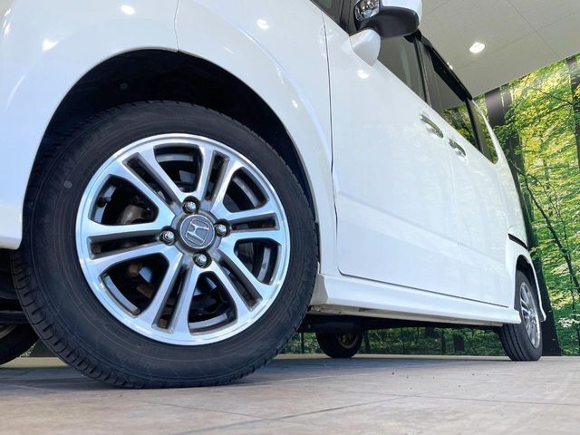 【純正14インチアルミホイール】外観にマッチした純正アルミホイールを装着しております。各種社外アルミホイールや、スタッドレスタイヤも取扱いしております。是非ご相談ください♪