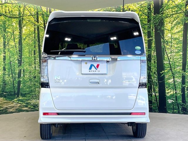 安心の最長10年・走行無制限保証（有償）をご用意。保証内容も充実はもちろん、無料点検＆オイル交換や、年中無休の全国・24時間ロードサービスも付帯されておりますのでご安心下さい。