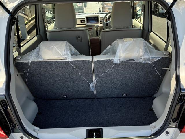シートアレンジもお好み次第☆　荷物もしっかり載せられます。