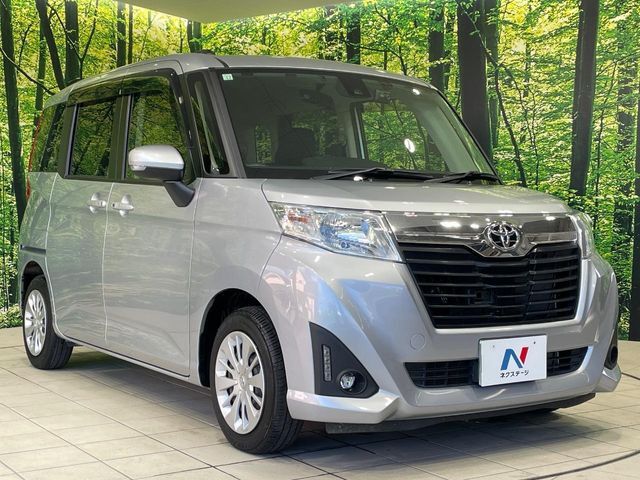 大好評のボディコーティング「弾スプラッシュコート」もご納車までに施工可能。通常のガラスコートと異なる、耐久年数6年の無機質ガラスコーティングが、ボディをキレイな状態に保ってくれます。