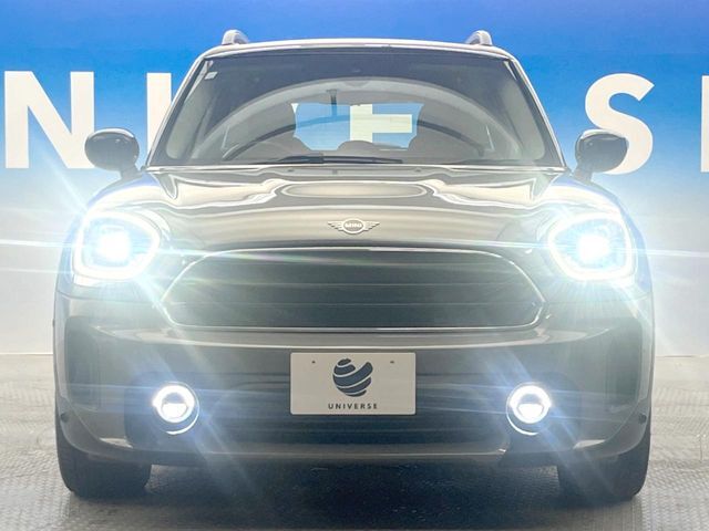 ●ご覧の通り綺麗な状態を維持しているお車ですが、小さなキズの状況や他の箇所のお写真もお送りできます。ご遠方の方でも安心してご検討いただける様、お客様のご希望に応じて出来る限りご対応させていただきます。