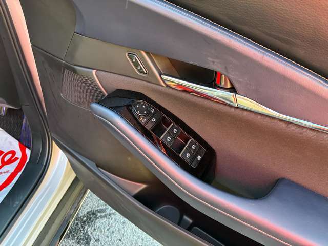 どんな些細なことでもお気軽にお問い合わせください！！明るく元気なスタッフが誠意をもってご対応させていただきます！！