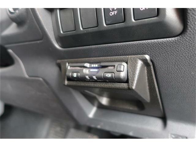 【4WD・アイサイト・障害物センサー・LEDヘッドライト・スマートキー・純正アルミホイール】Aftermarketメモリーナビ・バックカメラ・Bluetooth・ETC