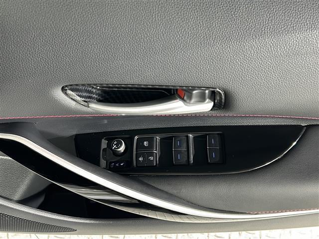 店舗にて現車の確認もできますので、お電話で在庫のご確認の上是非ご来店くださいませ！！！