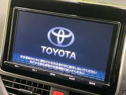 【純正9型ナビ】人気の純正ナビを装備。オーディオ機能も充実しており、Bluetooth接続すればお持ちのスマホやMP3プレイヤーの音楽を再生可能！毎日の運転がさらに楽しくなります！！