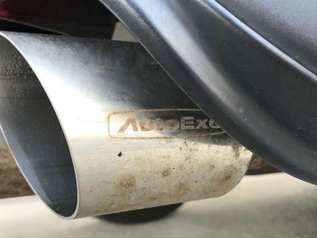 Auto Exeのマフラーガーニッシュです。
