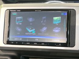 【ナビゲーション】目的地までしっかり案内してくれる使いやすいナビ。Bluetooth接続すればお持ちのスマホやMP3プレイヤーの音楽を再生可能！毎日の運転がさらに楽しくなります！！