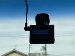 ◆もしも事故に巻き込まれた時に目撃者がいなかったら・・・危険なあおり運転に遭遇したら・・・そんな時の役に立つドライブレコーダーも取り扱っております！◆