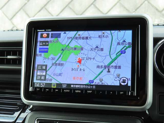こちらのナビは使いやすく、目的地までしっかり案内してくれます。各種オーディオ再生機能も充実しており、お車の運転がさらに楽しくなります！！