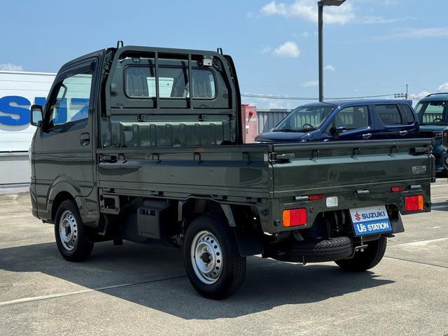インターパークのメインロードから脇道に入った所にございます。軽自動車を中心にコンパクトカー、軽トラックなどさまざまなお車を展示しております。