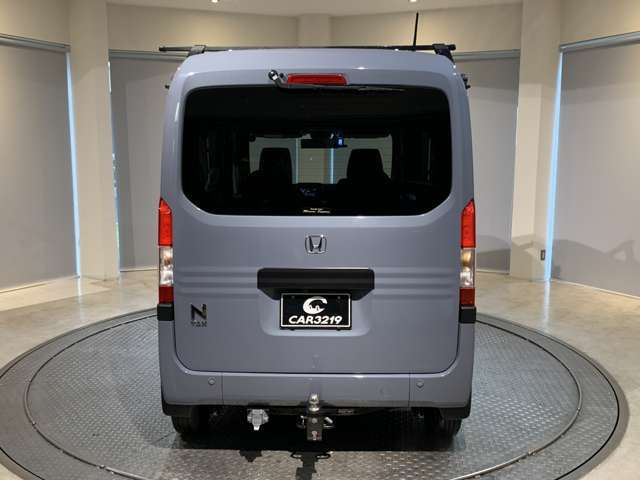 大きなリアウィンドウで視認性もGOOD！