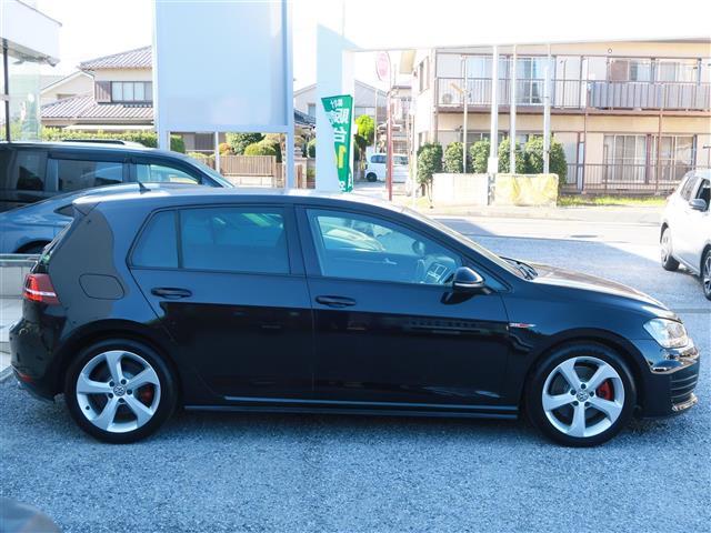 安心の全車保証付き！（※部分保証、国産車は納車後3ヶ月、輸入車は納車後1ヶ月の保証期間となります）。その他長期保証(有償)もご用意しております！※長期保証を付帯できる車両には条件がございます。