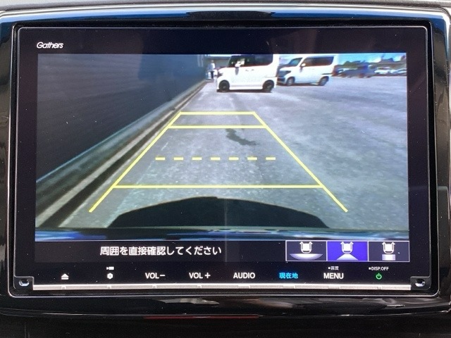 バックカメラも装備しております。車庫入れの苦手なお客様、もうご心配いりません。バックカメラがあれば、ぶつける心配無し？！重宝してくれると思いますよ＾＾