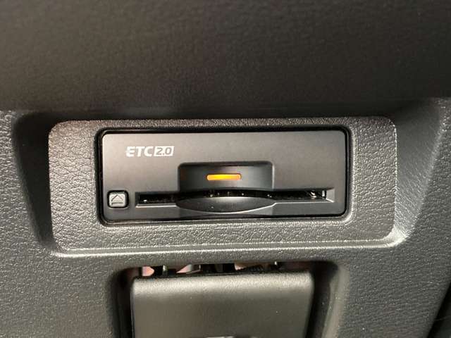 【ETC】高速道路の料金所をストレスなく通過出来ます！サービスエリアに多い「スマートIC」利用時は必須のアイテムです。