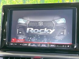 【純正9型ナビ】人気の純正ナビを装備。オーディオ機能も充実しており、Bluetooth接続すればお持ちのスマホやMP3プレイヤーの音楽を再生可能！毎日の運転がさらに楽しくなります！！