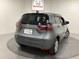 Honda認定中古車 U-Selectは3つの安心をお約束します。　1　Hondaのプロが整備した安心。 2　第三者機関がチェックした安心。　3　購入後もHondaが保証する安心。