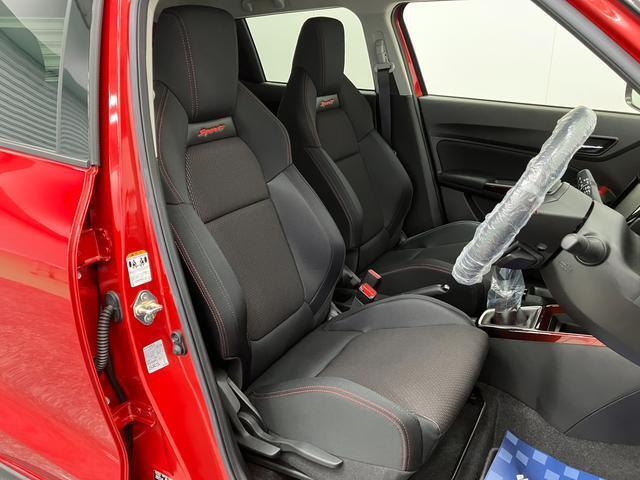 【フロントシート】さまざまな体格の方が快適に運転ができるよう配慮したシートになっております。