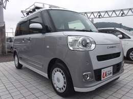 ムーヴ キャンバスの特長であるスマイルフェイスをベースに、すっきりさせたフロントデザインに全体的に丸みを強調させ、艶（つや）やかさを表現したボディラインとしています☆